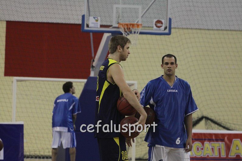 121014 basket 009_tn.jpg